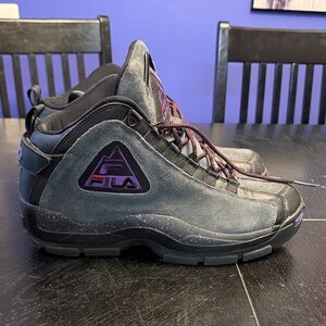 Fila Grant Hill 2 Outdoor Shoes Black with purple accents